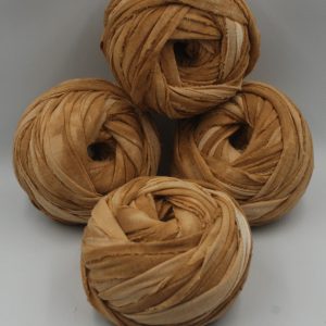 Trikåtrasa i nystan, batikfärgad, bredare tunnare trasa, beige/sand toner, 0,4kg, 380-212
